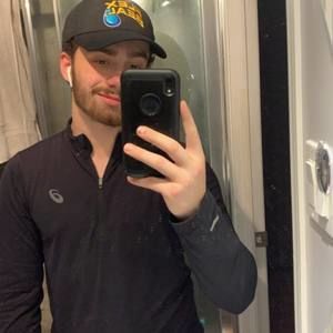 Meet your Posher, Jonathan